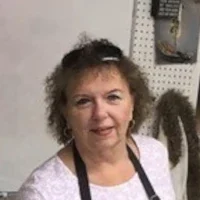 Sherry Cooler head shot.